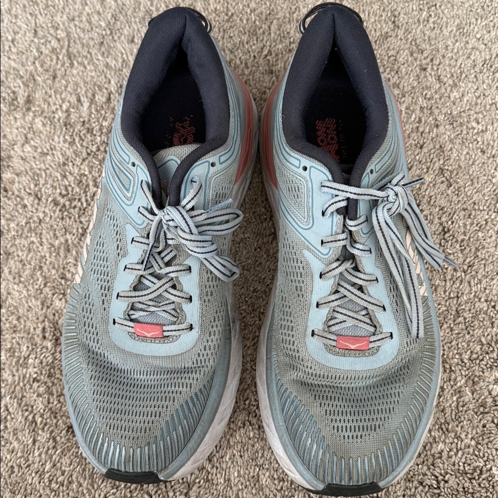 Hoka Bondi